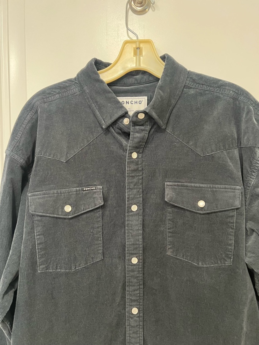 Poncho - THE BARTON SPRINGS Corduroy buttondown - Picture 5 of 6